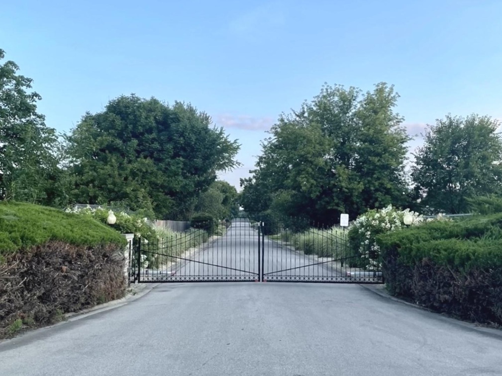 11701 Waters Edge Trail, Orland Park, IL 60462