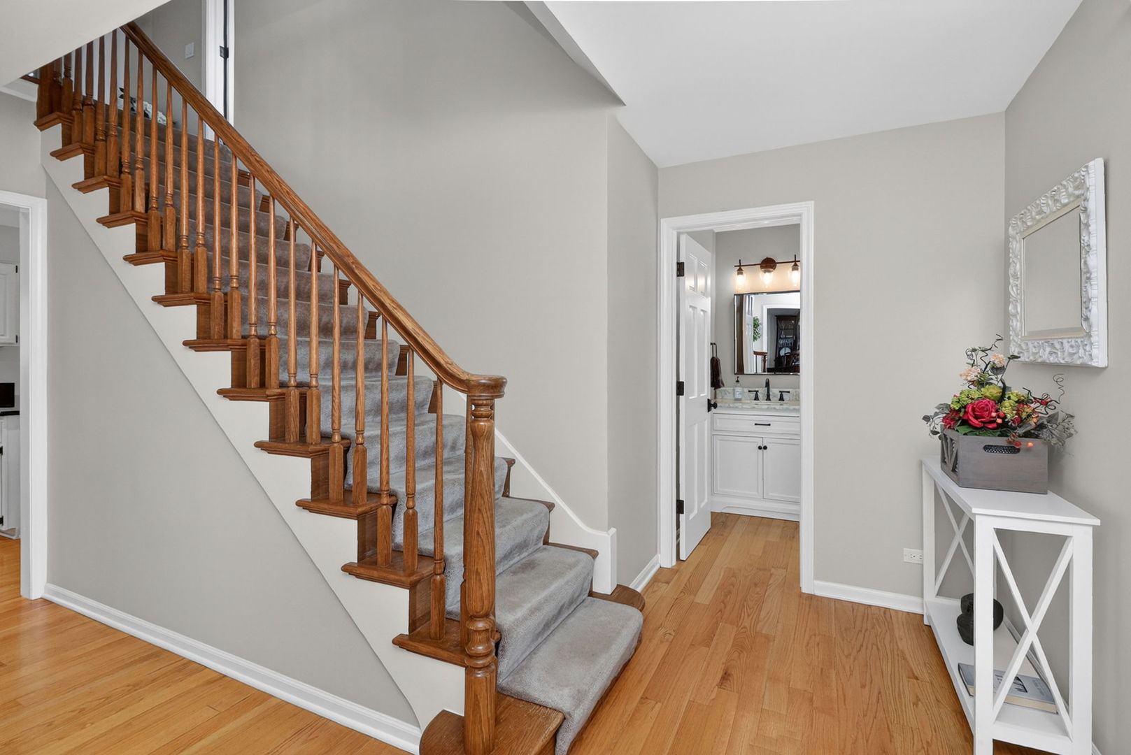 27W228 Heather Lane, Winfield, IL 60190