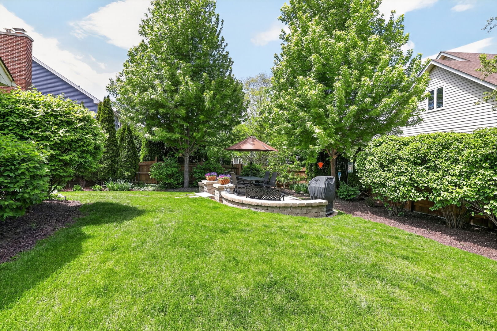 27W228 Heather Lane, Winfield, IL 60190