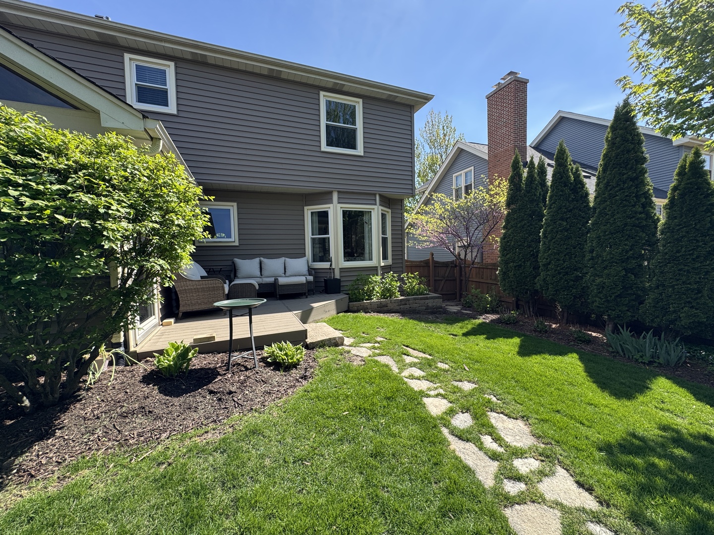 27W228 Heather Lane, Winfield, IL 60190