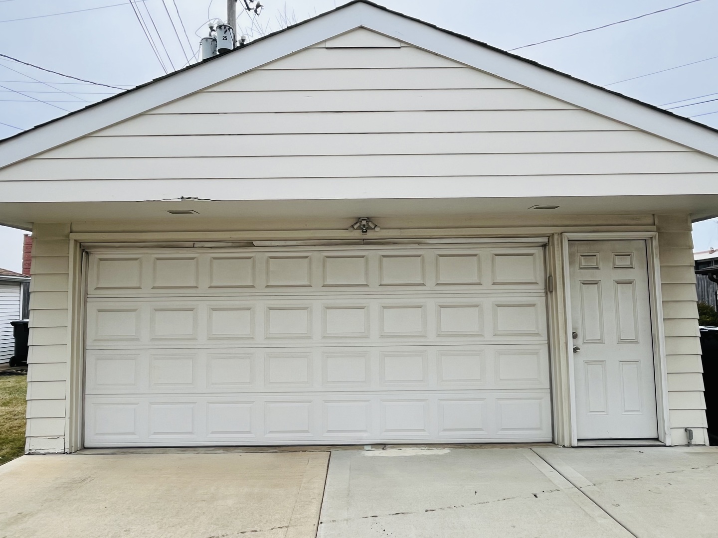 4532 N NOTTINGHAM Avenue #2, Norridge, IL 60706