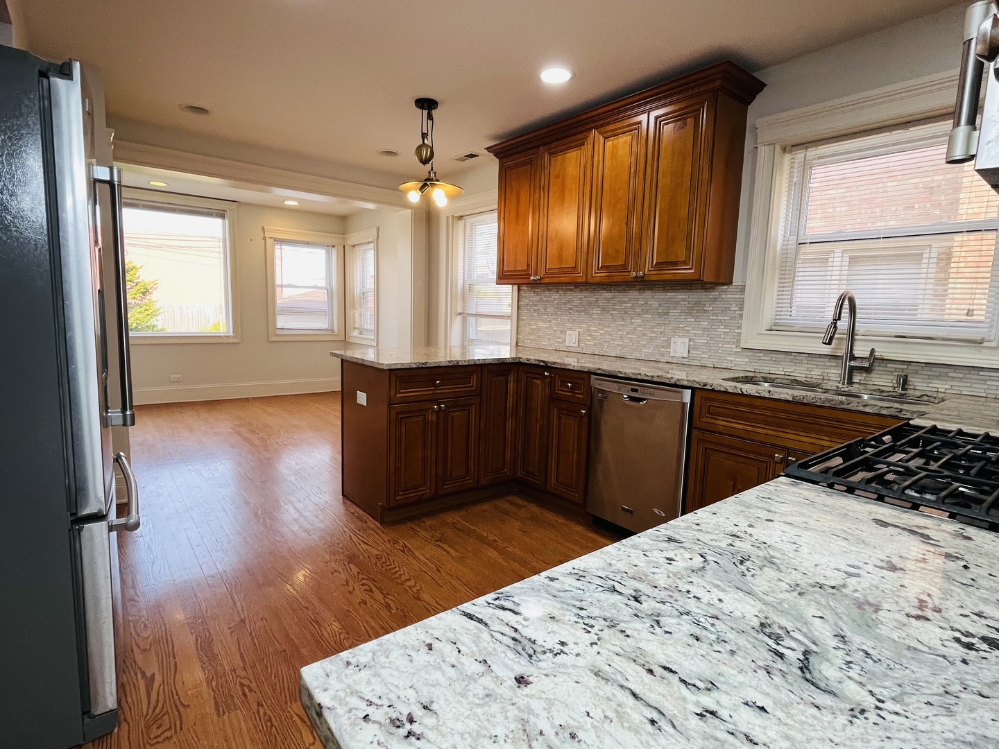 4532 N NOTTINGHAM Avenue #2, Norridge, IL 60706