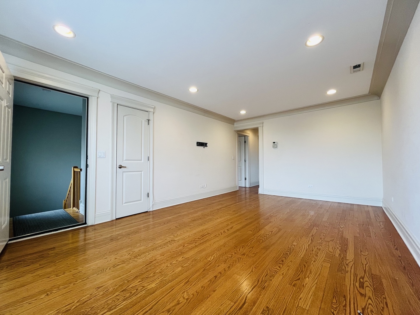 4532 N NOTTINGHAM Avenue #2, Norridge, IL 60706