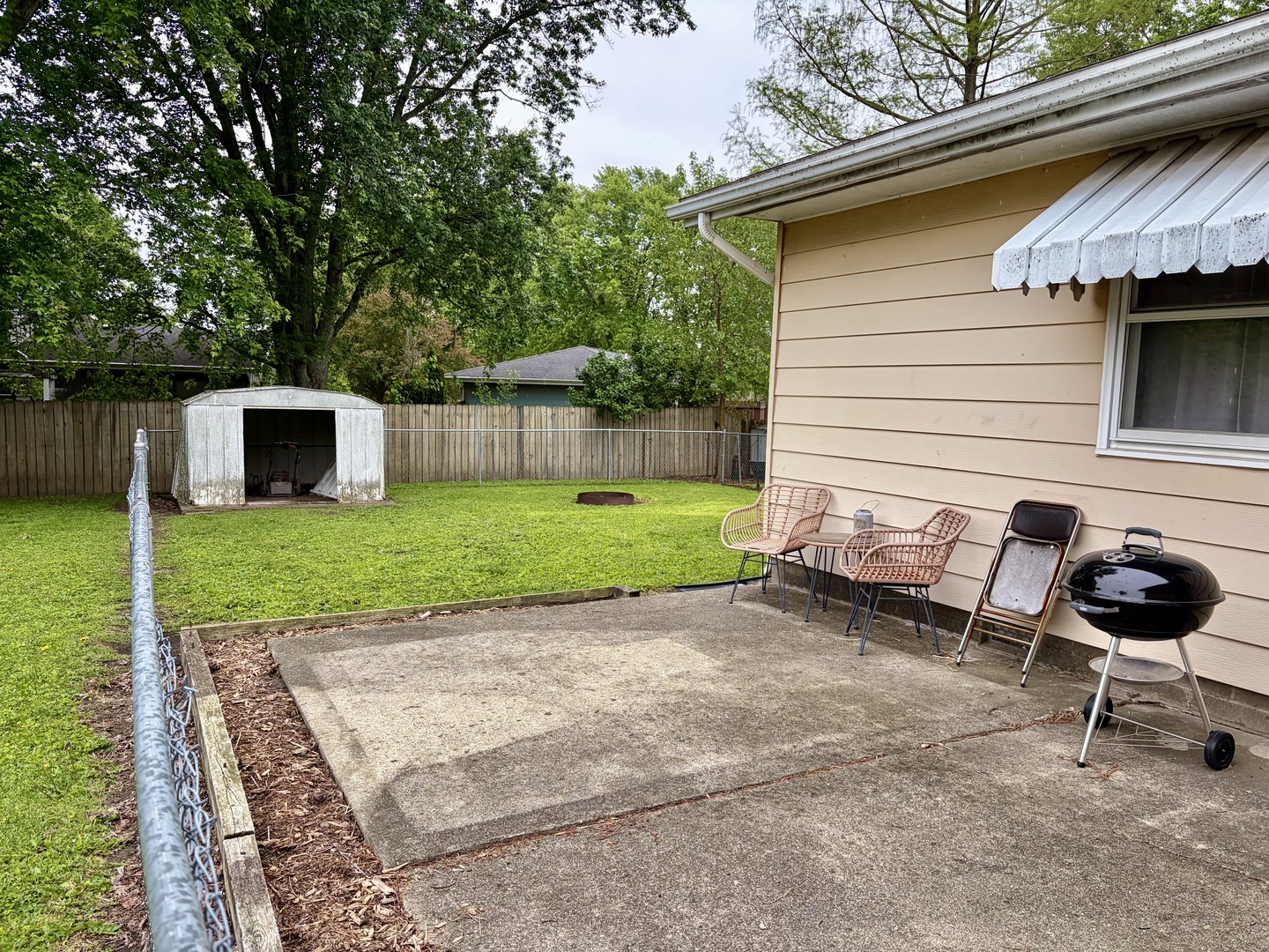 6 Blair Court, Clinton, IL 61727