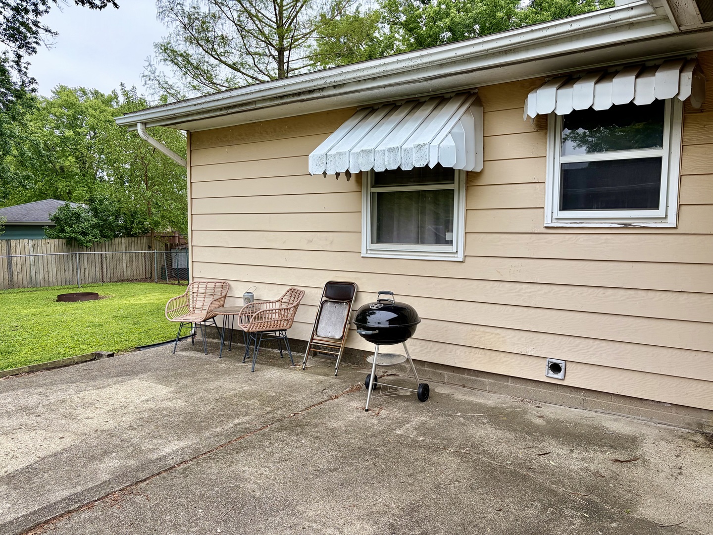 6 Blair Court, Clinton, IL 61727