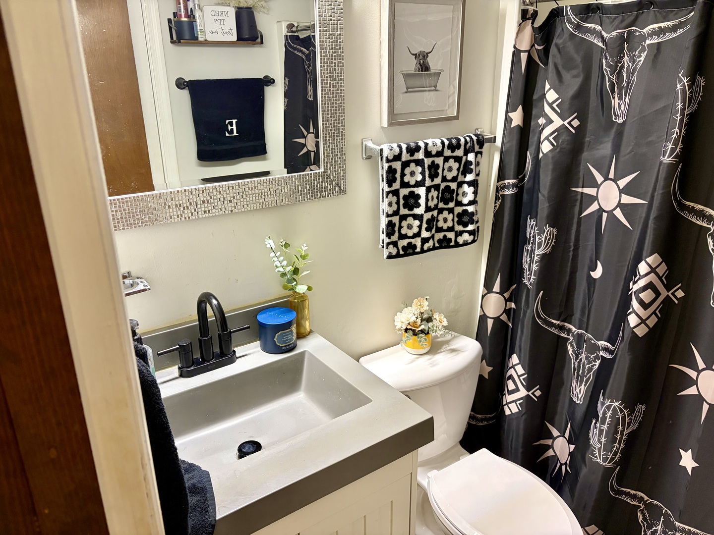 6 Blair Court, Clinton, IL 61727