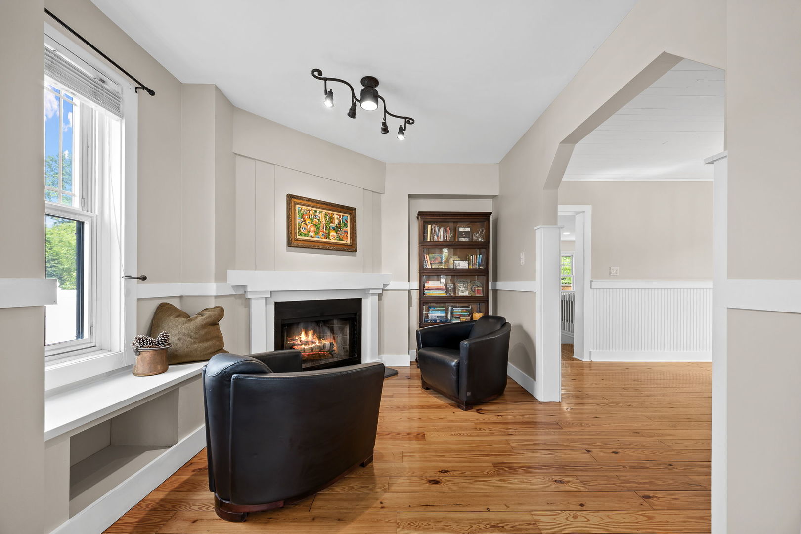 442 Davis Street, Downers Grove, IL 60515