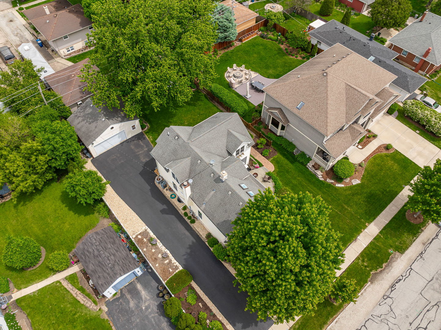 442 Davis Street, Downers Grove, IL 60515