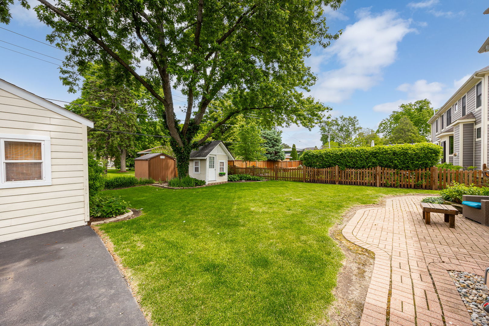 442 Davis Street, Downers Grove, IL 60515