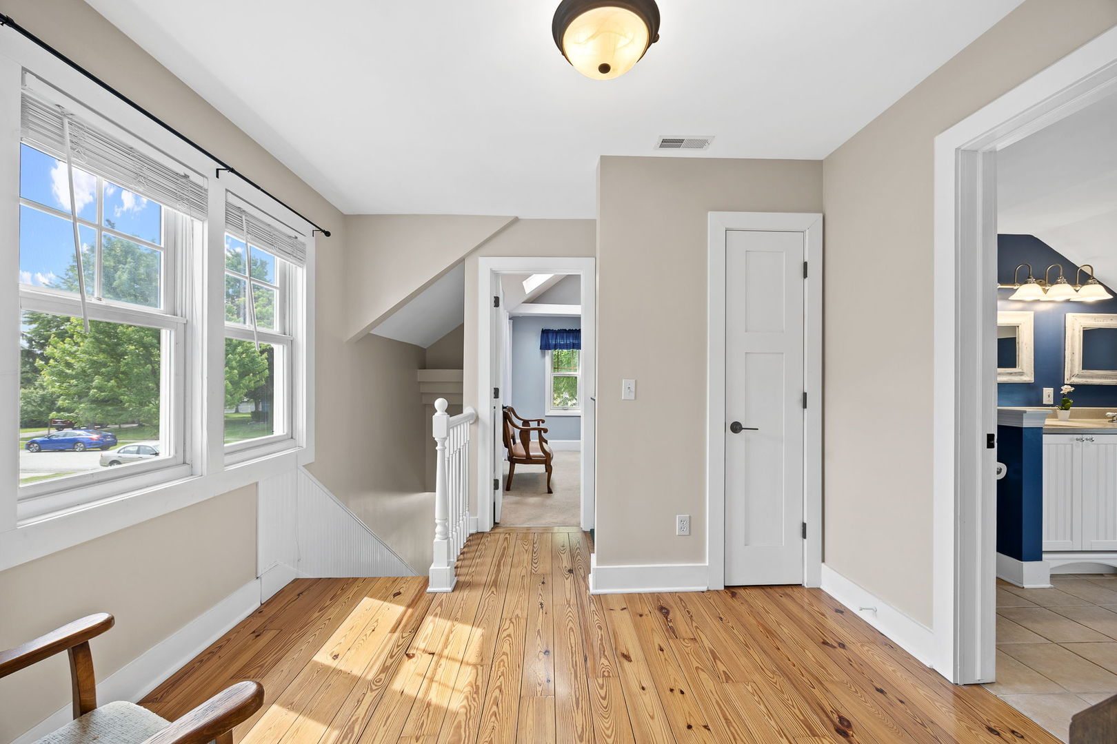442 Davis Street, Downers Grove, IL 60515
