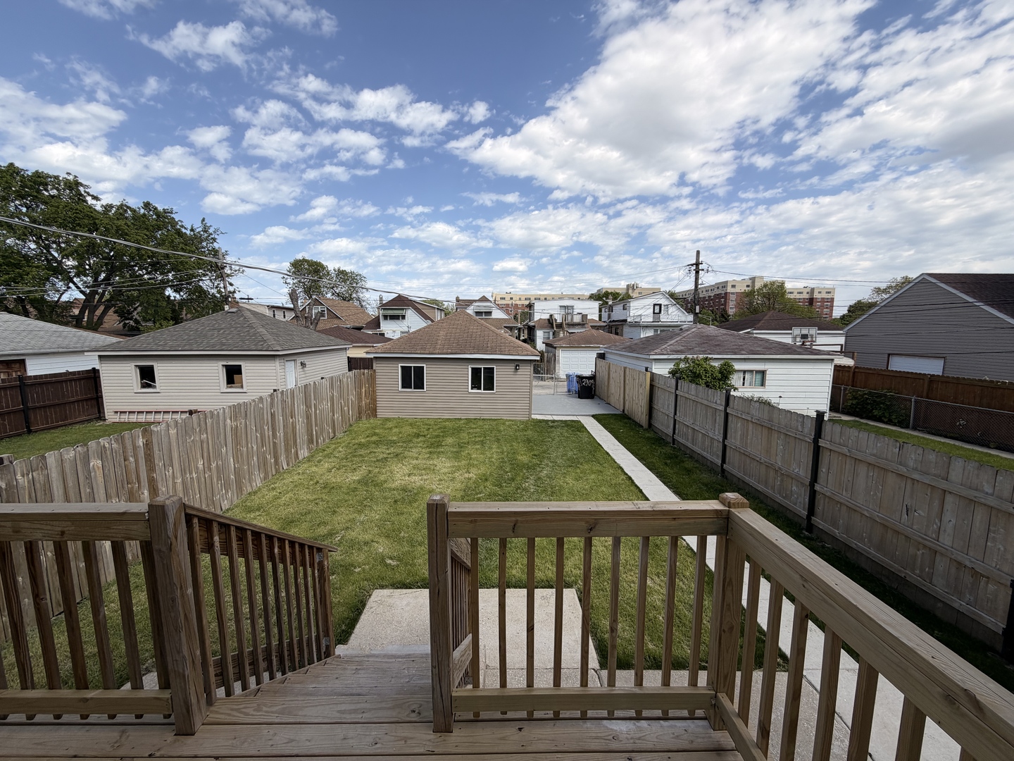 2309 N Rutherford Avenue, Chicago, IL 60707