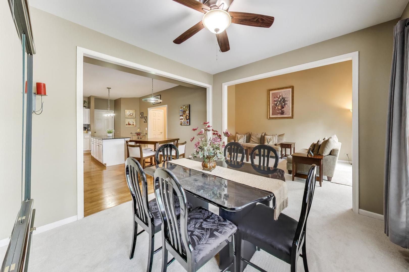 3946 Balmoral Court, Rolling Meadows, IL 60008