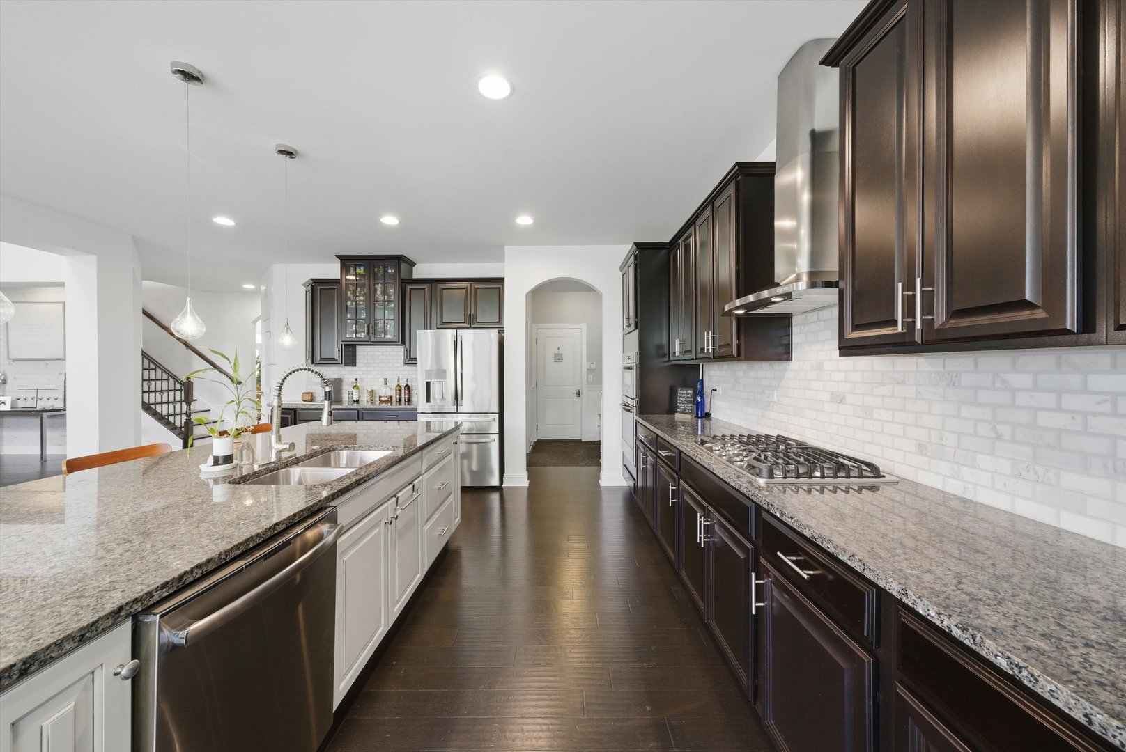 4836 Shumard Lane, Naperville, IL 60564