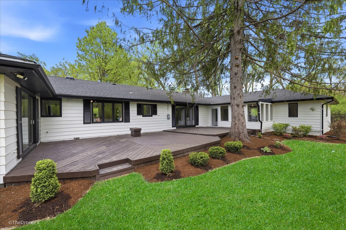 1920 Thornwood Lane, Riverwoods, IL 60015