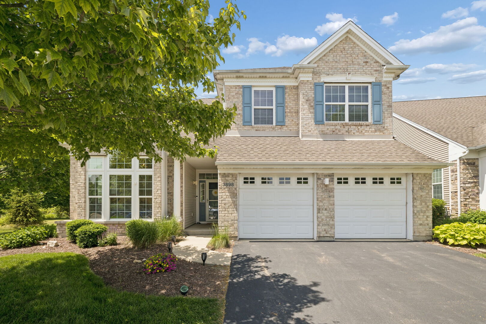 3898 Valhalla Drive, Elgin, IL 60124