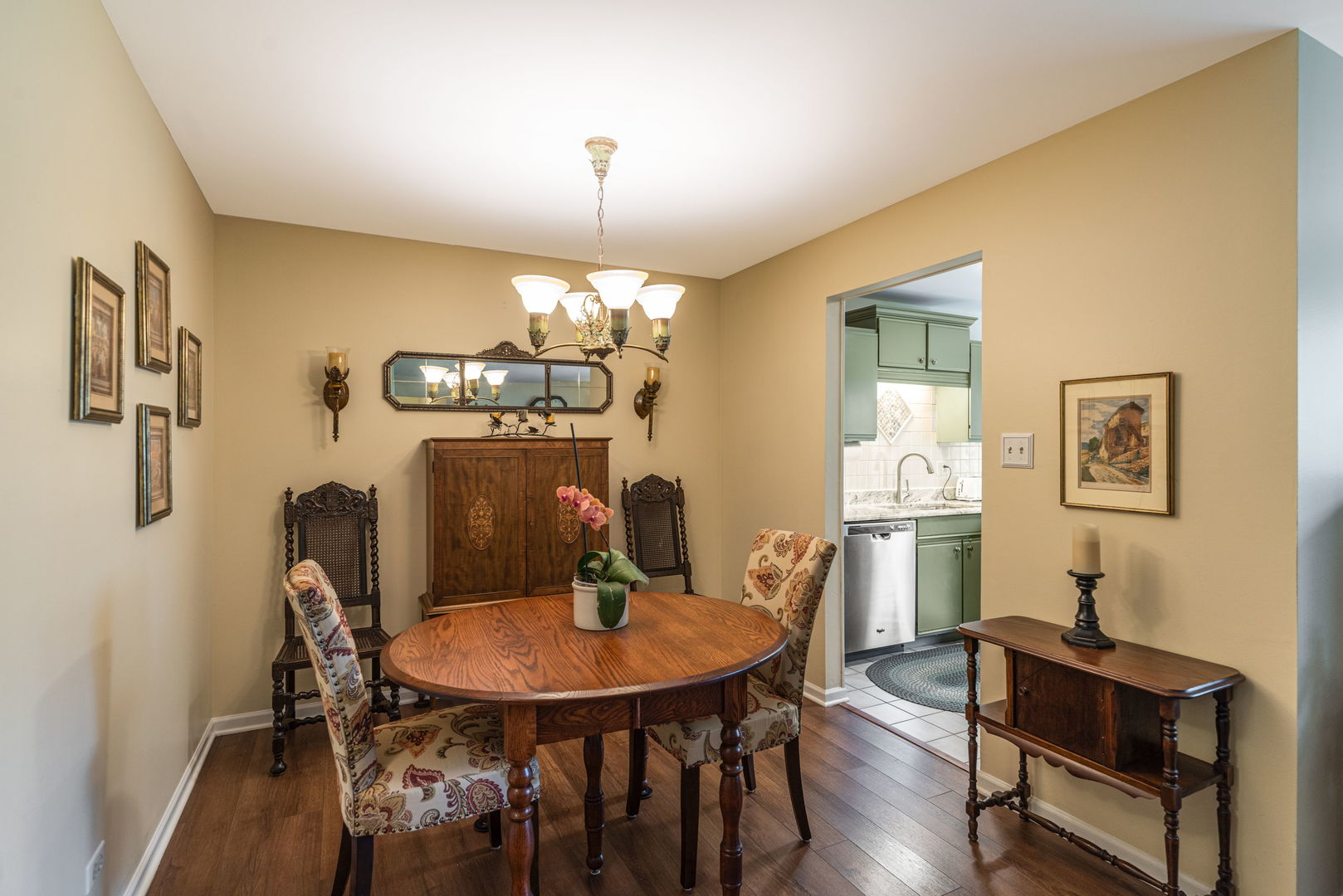 1246 E Evergreen Drive #7, Palatine, IL 60074