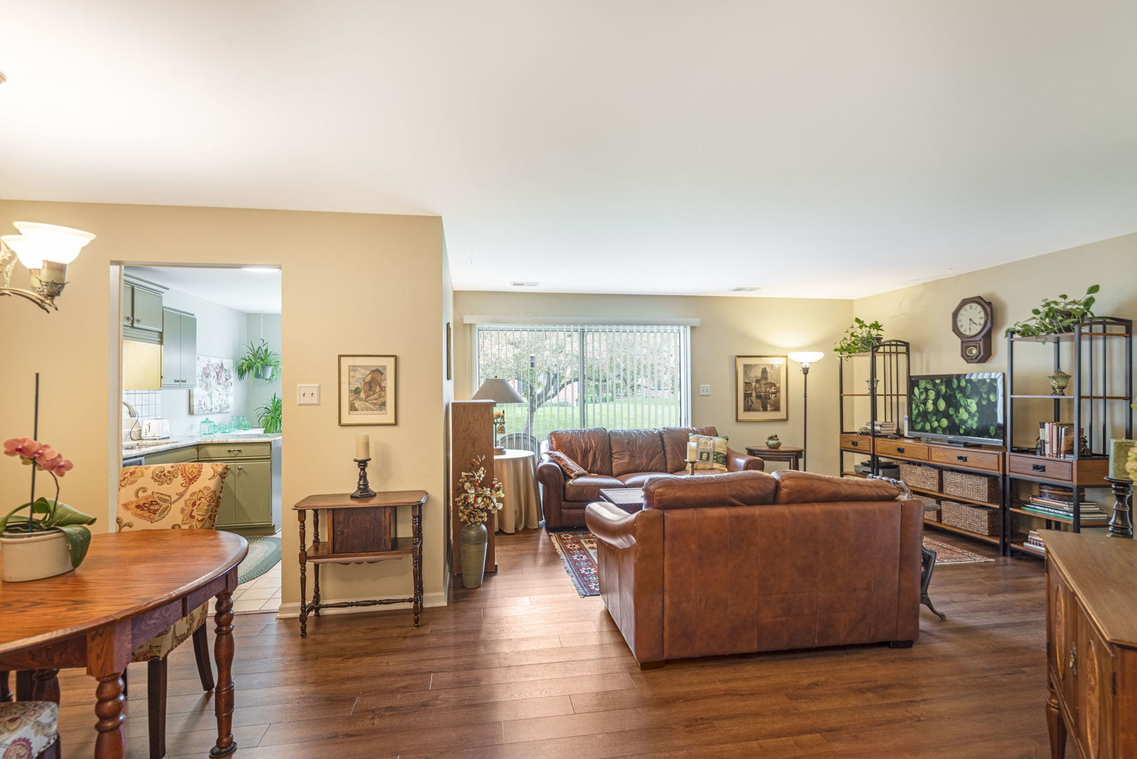 1246 E Evergreen Drive #7, Palatine, IL 60074