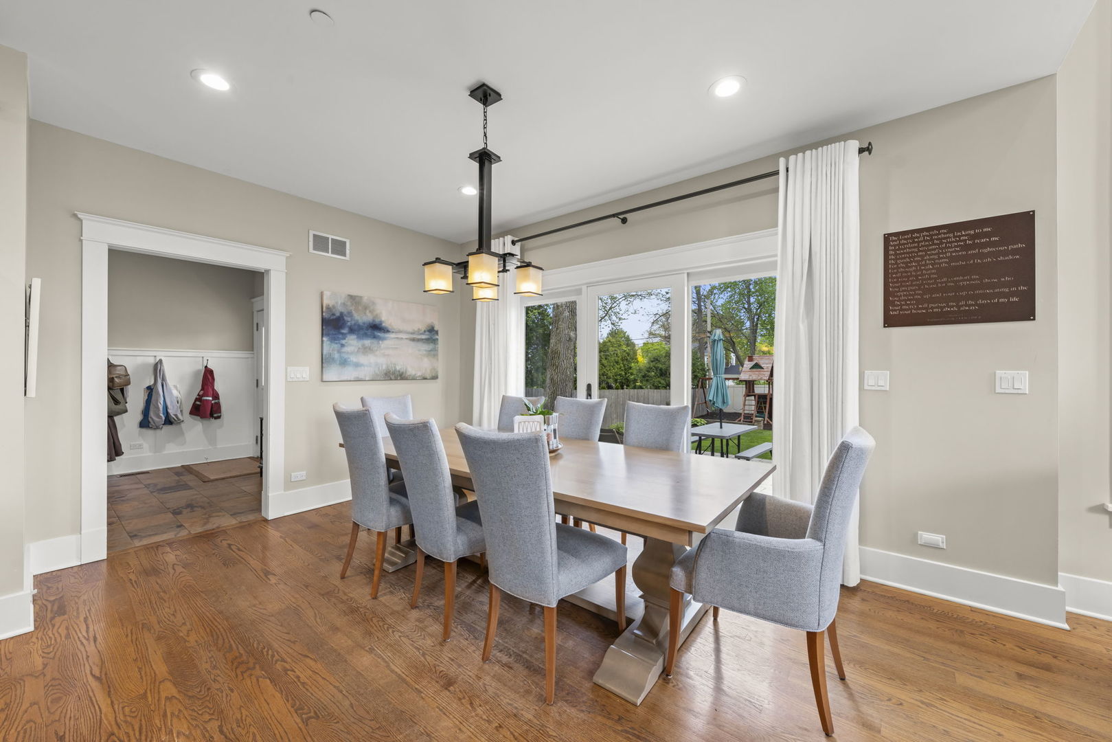 451 Lowell Avenue, Glen Ellyn, IL 60137