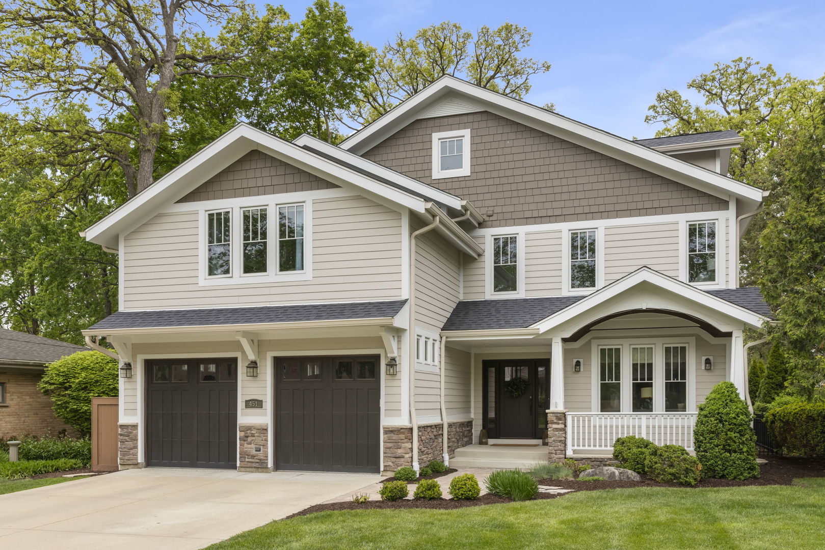 451 Lowell Avenue, Glen Ellyn, IL 60137