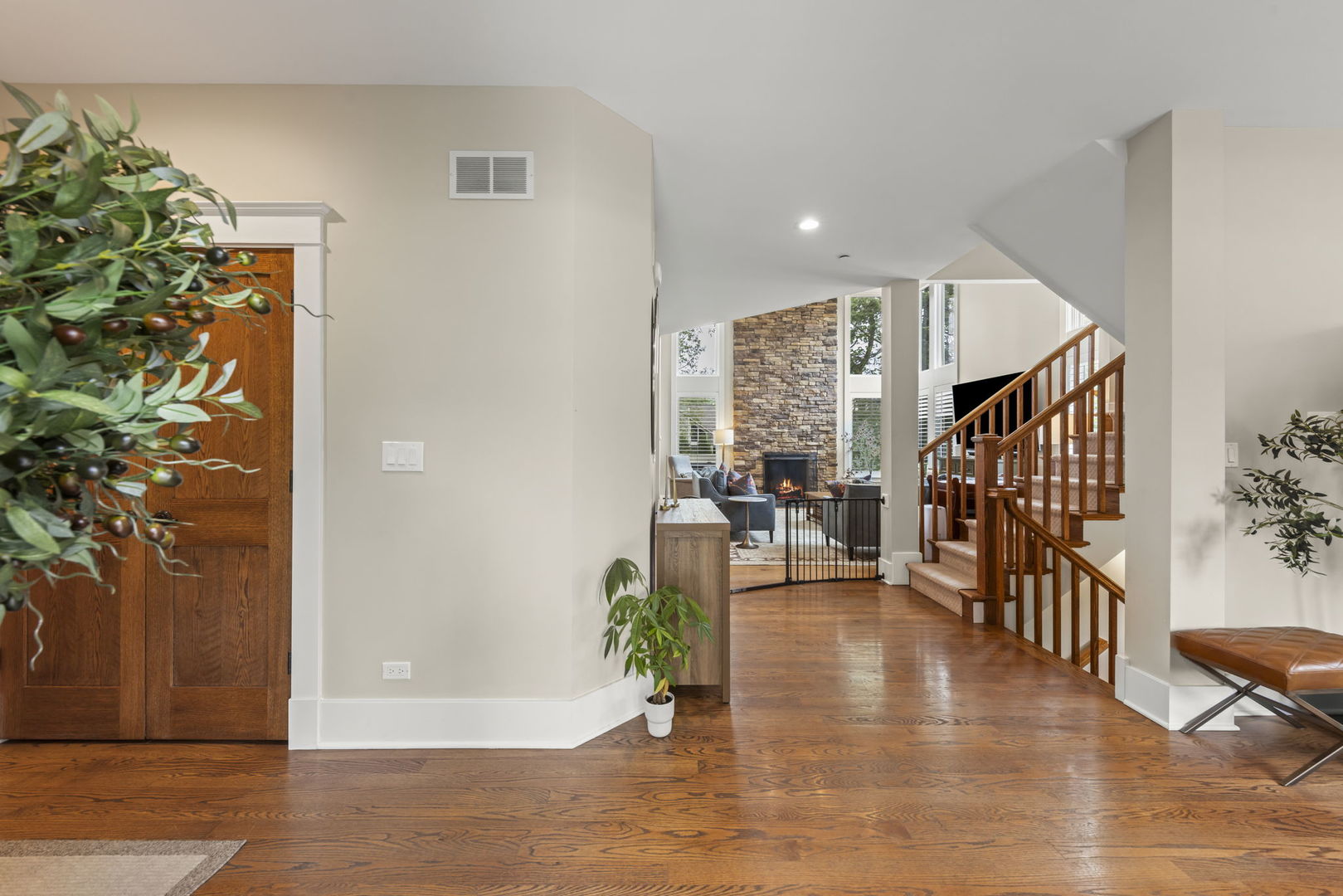451 Lowell Avenue, Glen Ellyn, IL 60137
