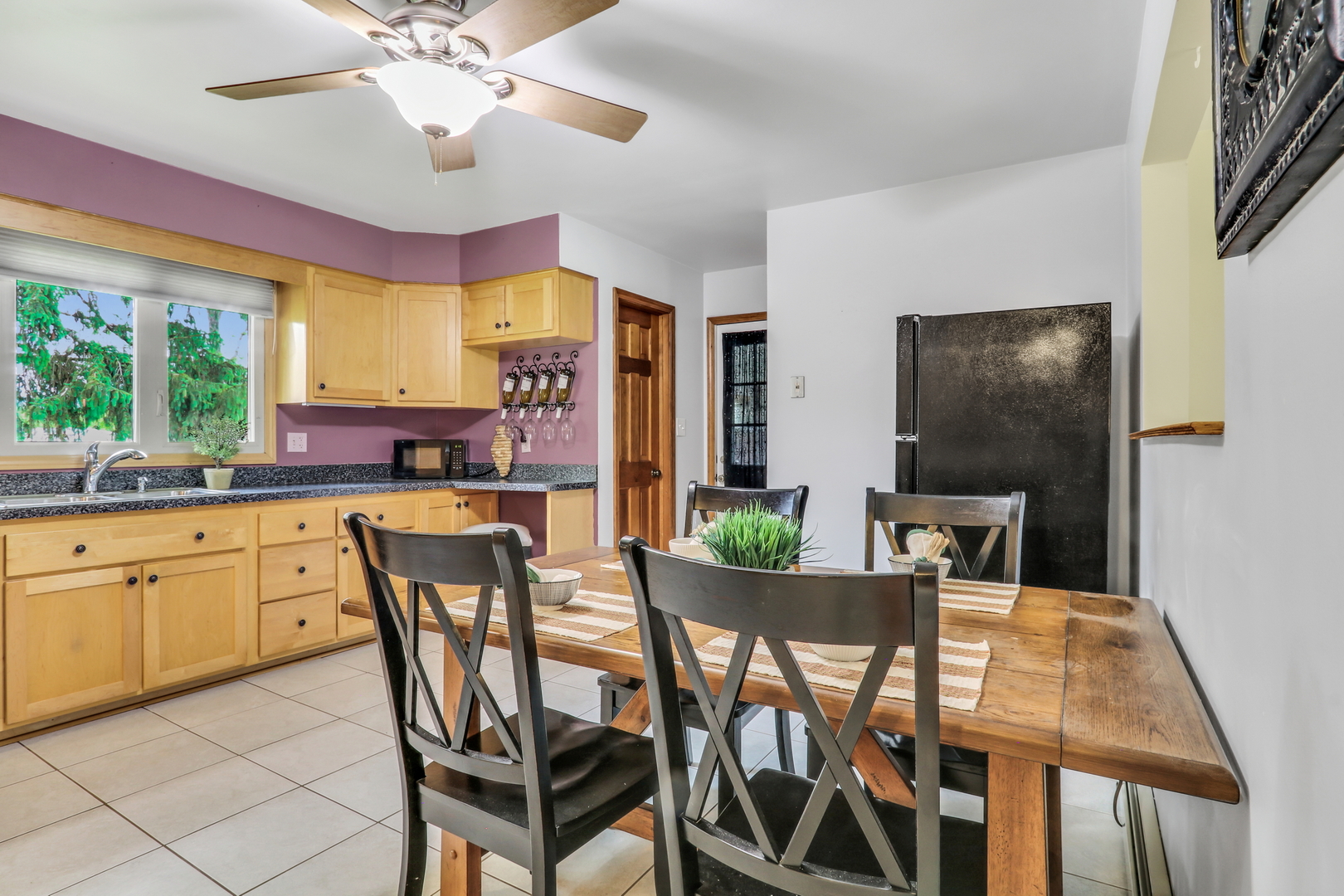 2501 S Vaupell Drive, McHenry, IL 60051