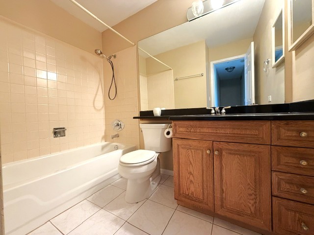 129 Rumsey Place, Westmont, IL 60559