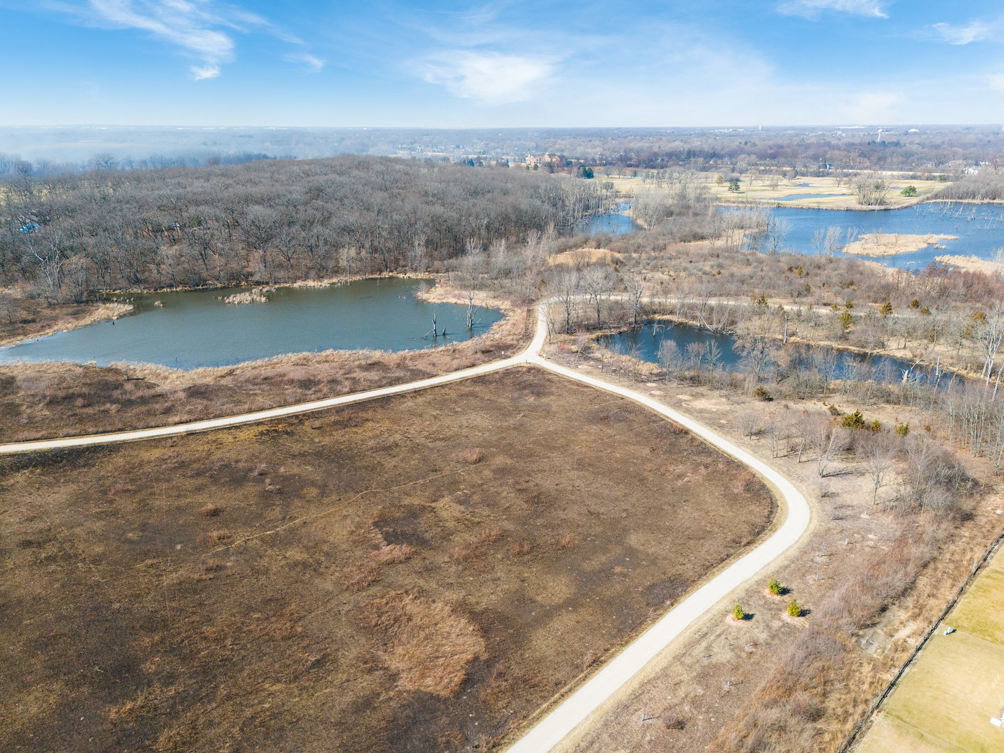 2552 Weatherbee Lane, Naperville, IL 60563