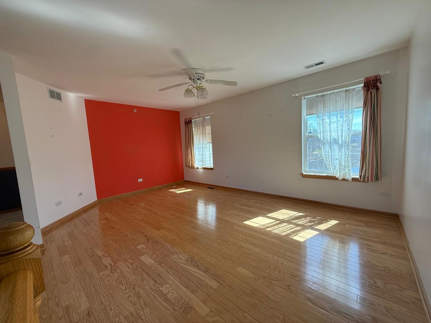 601 Blue Springs Drive #289, Fox Lake, IL 60020
