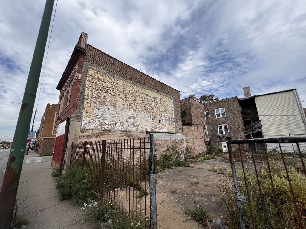 401 S Cicero Avenue, Chicago, IL 60644