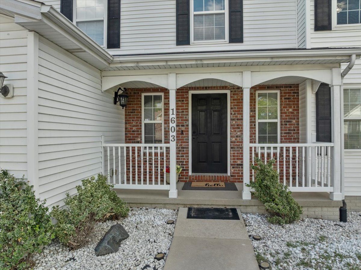 1603 Whitmer Court, Bloomington, IL 61704