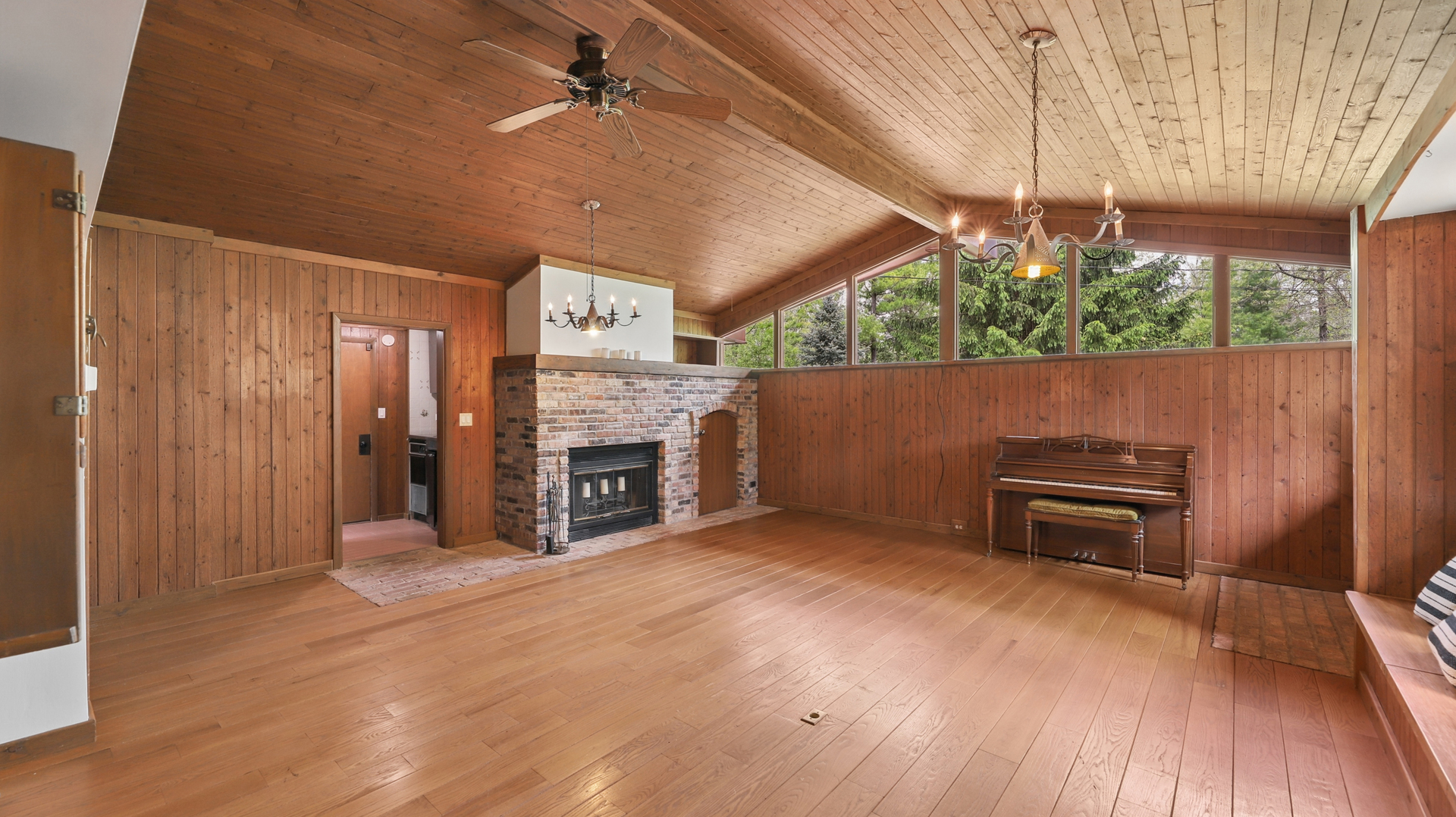 28W521 Purnell Road, West Chicago, IL 60185