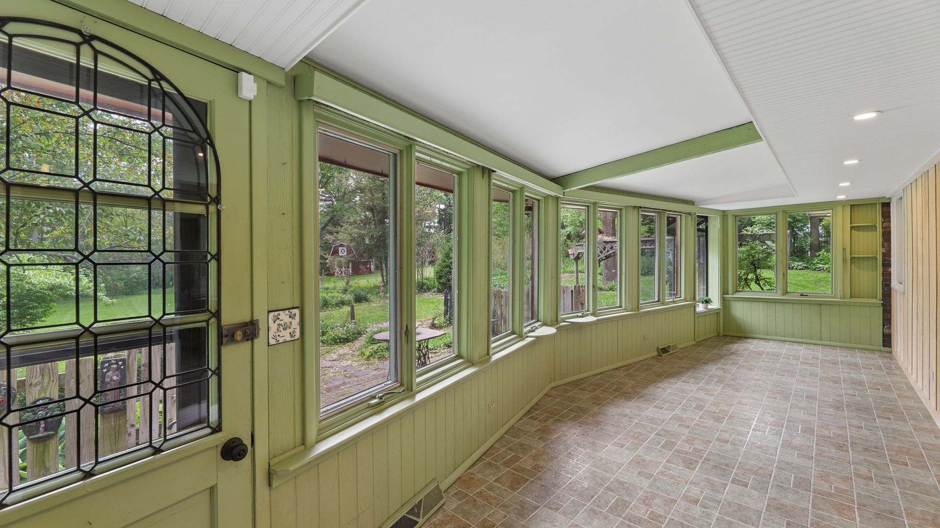 28W521 Purnell Road, West Chicago, IL 60185