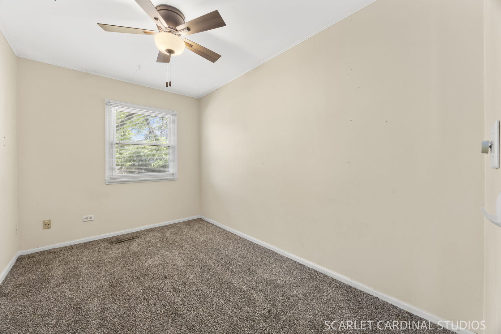 1209 Fischer Street, Wheaton, IL 60189