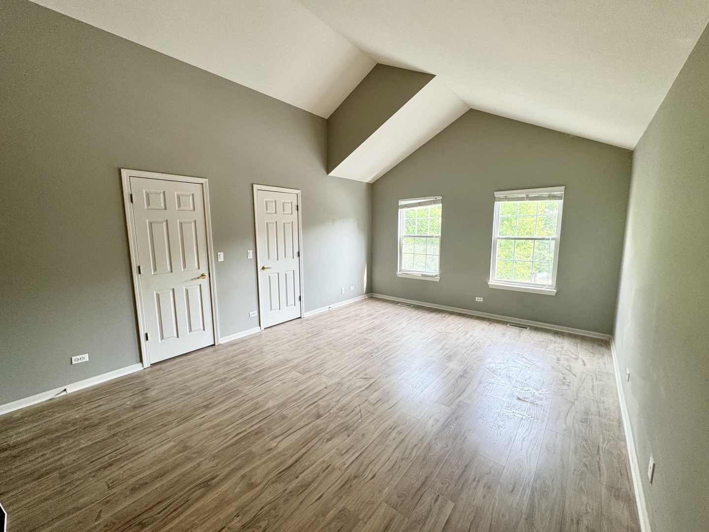 1344 Danada Court, Naperville, IL 60563
