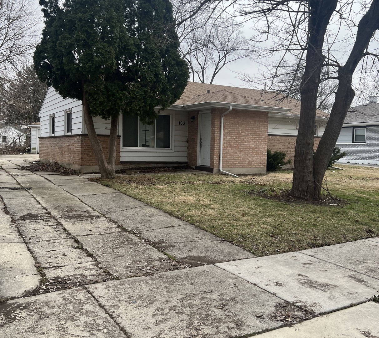 103 Shabbona Drive, Park Forest, IL 60466