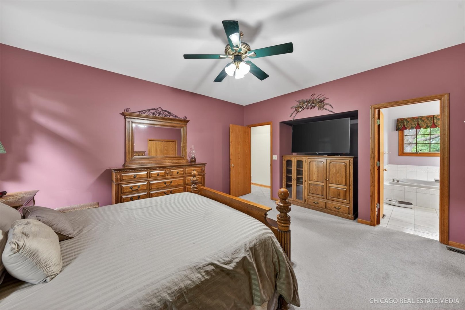 6911 Prairie Drive, Spring Grove, IL 60081