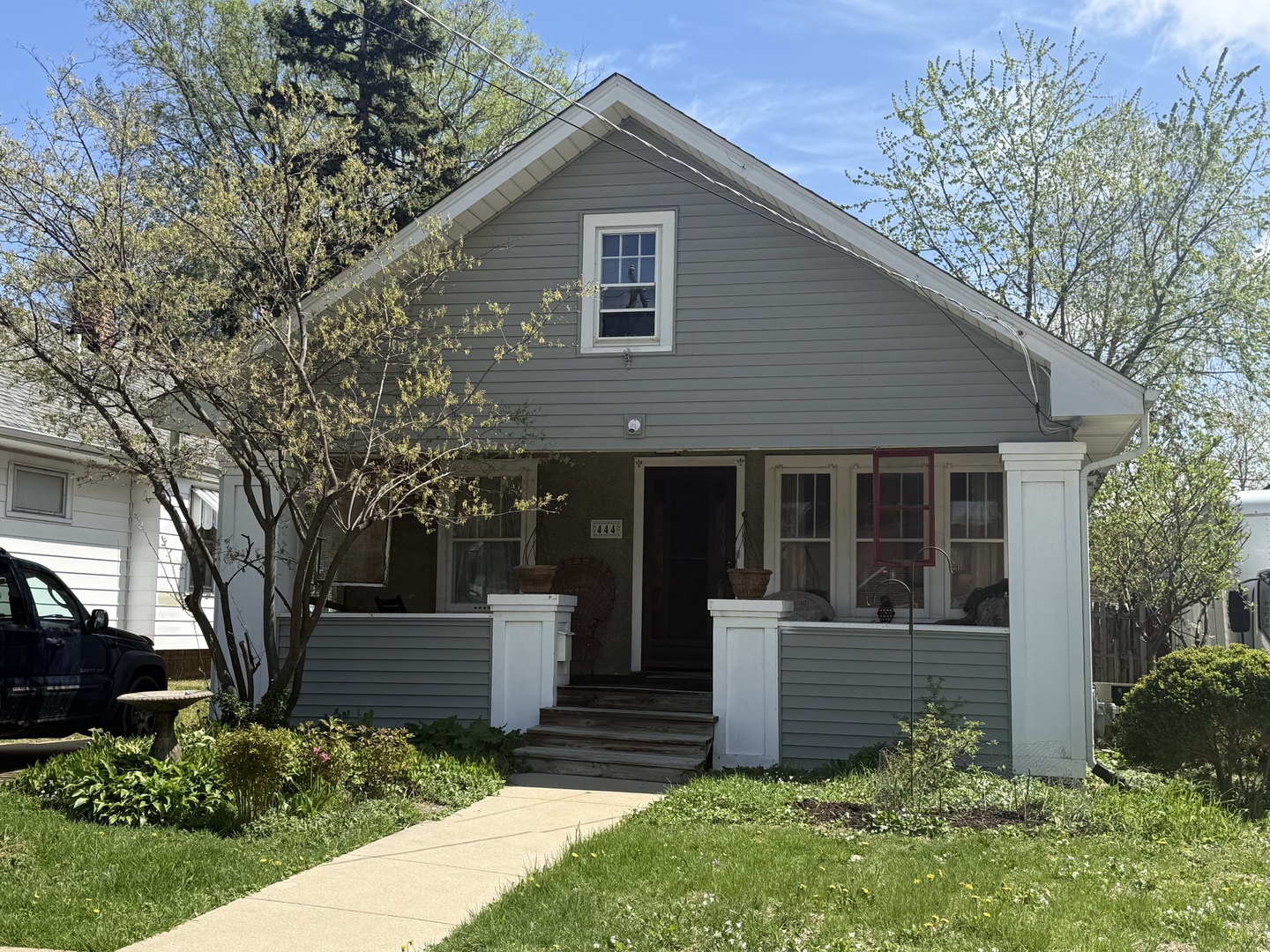 444 S Elmwood Drive, Aurora, IL 60506