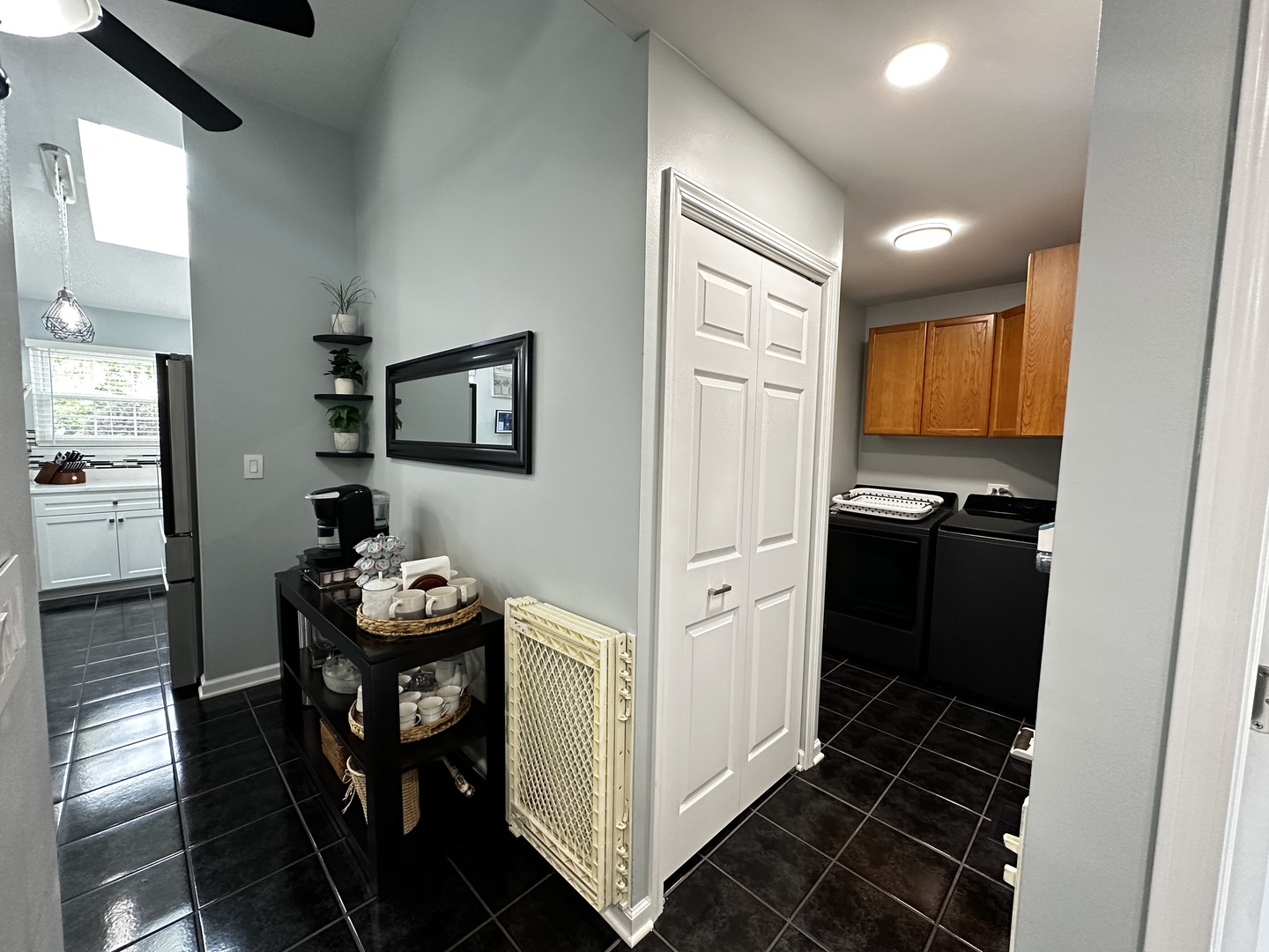 3321 Greenwich Lane, Island Lake, IL 60042