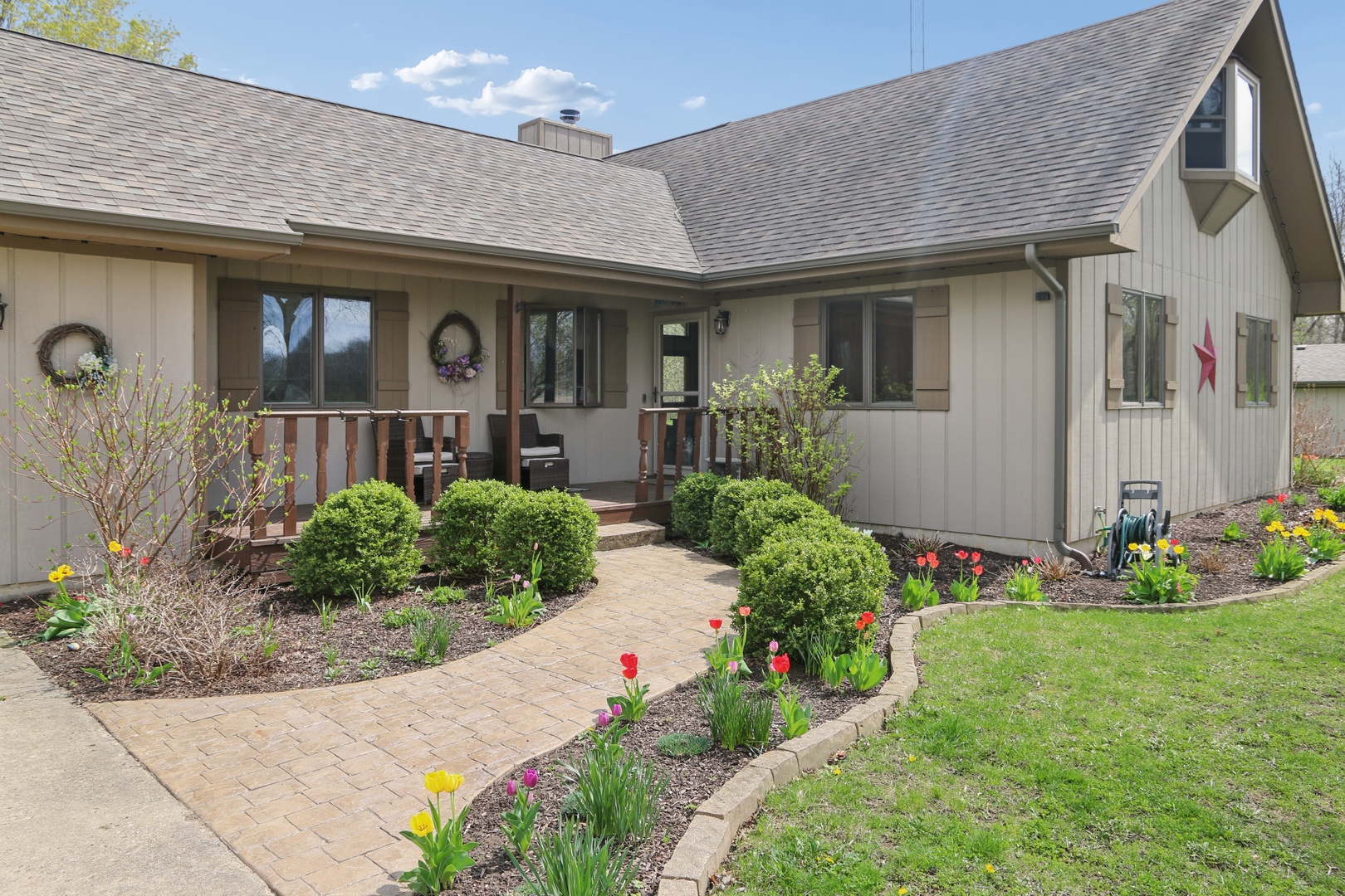 9590 Brown Road, Morris, IL 60450