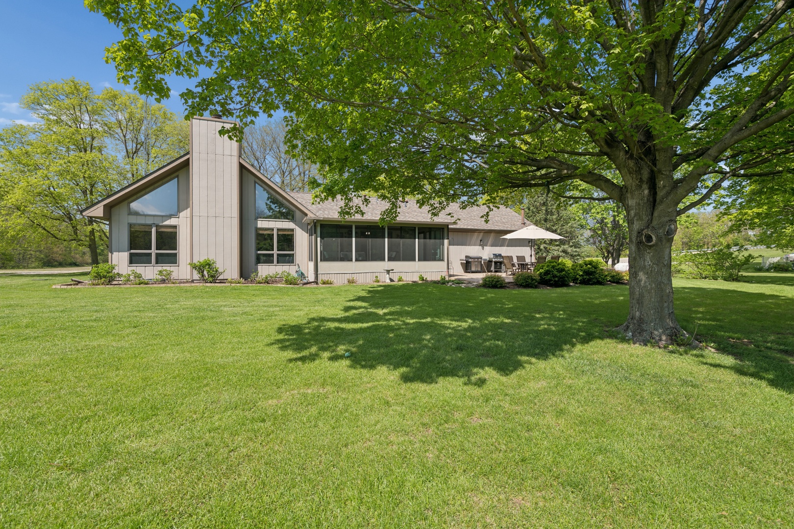 9590 Brown Road, Morris, IL 60450