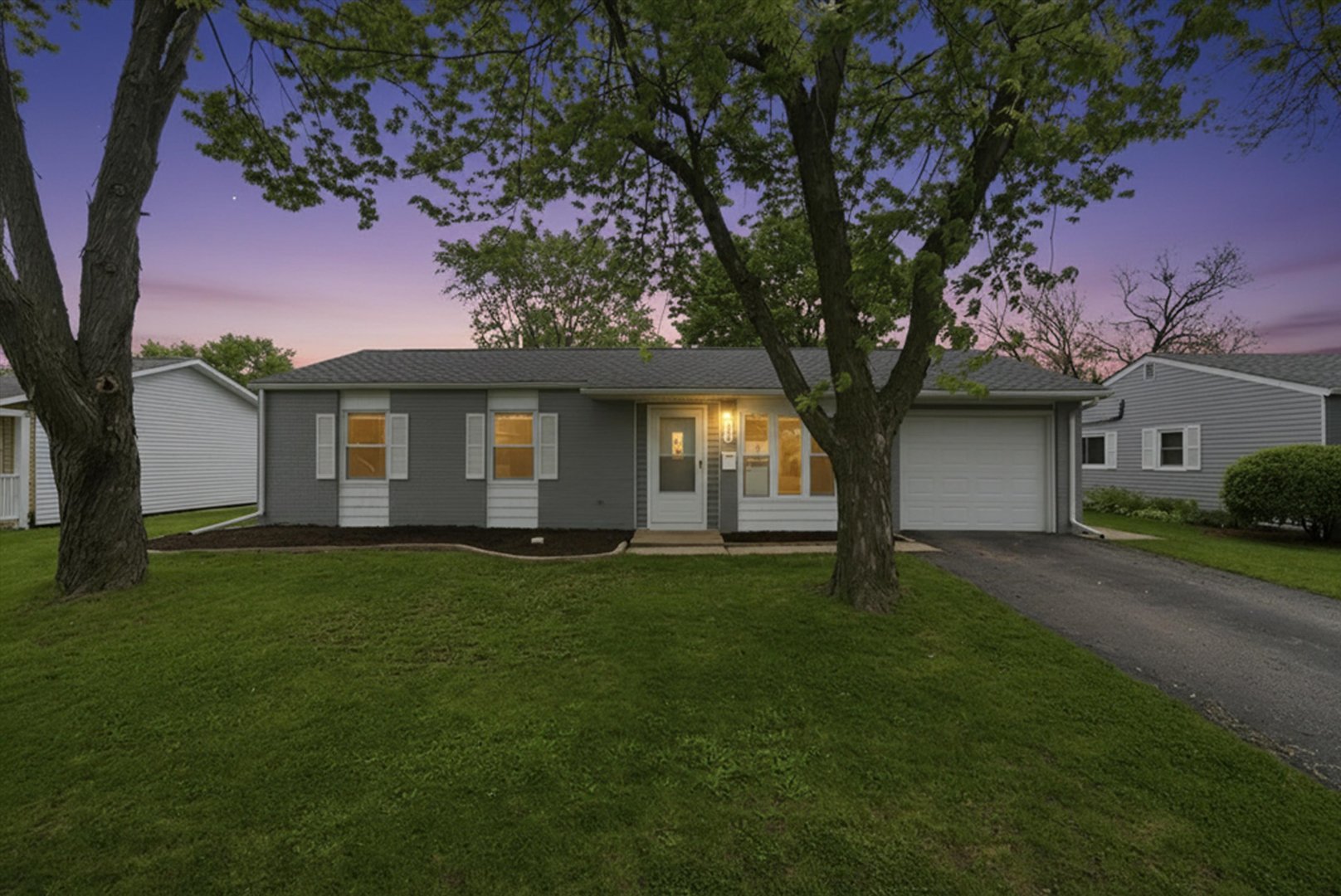 953 Dartmouth Avenue, Matteson, IL 60443