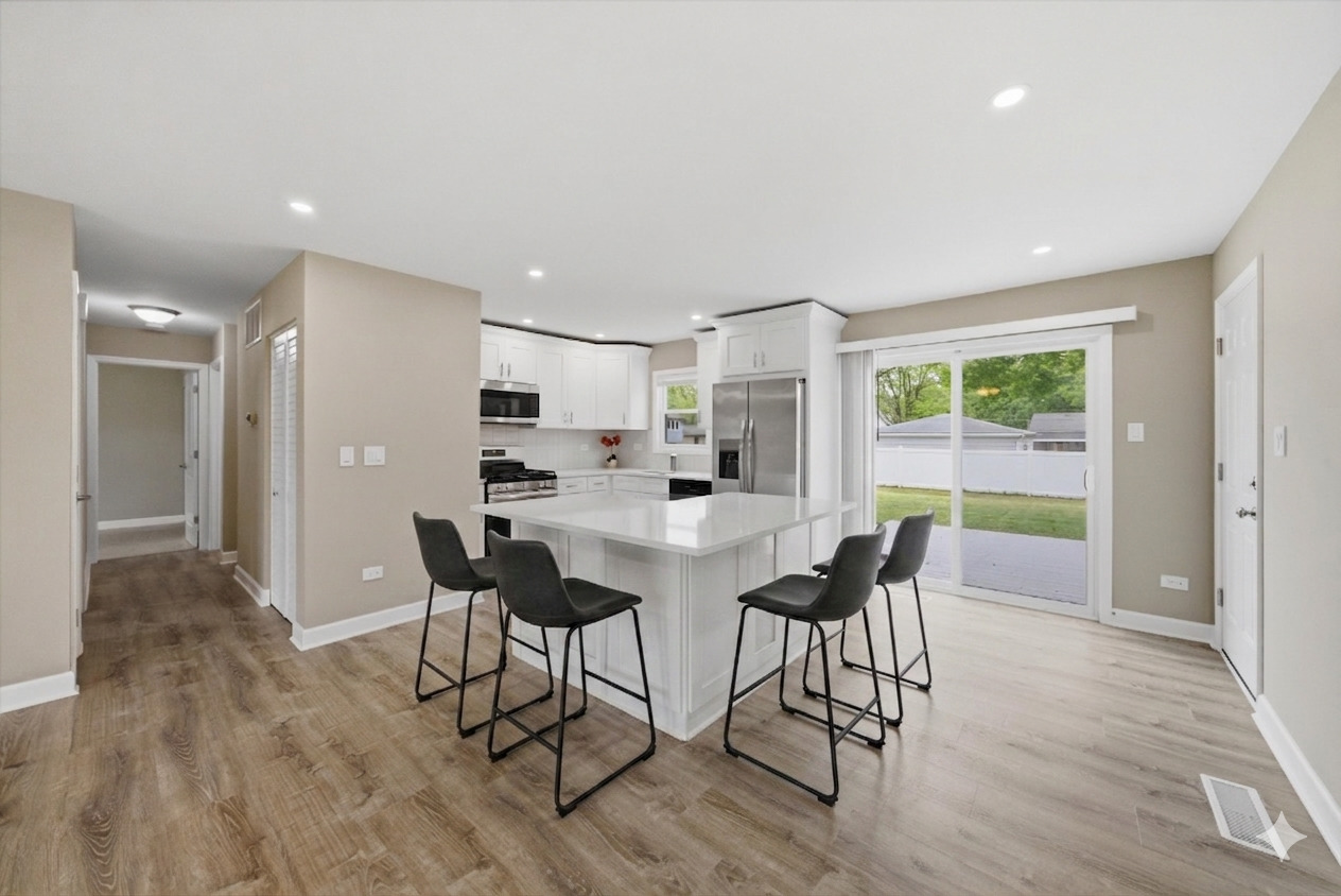 953 Dartmouth Avenue, Matteson, IL 60443