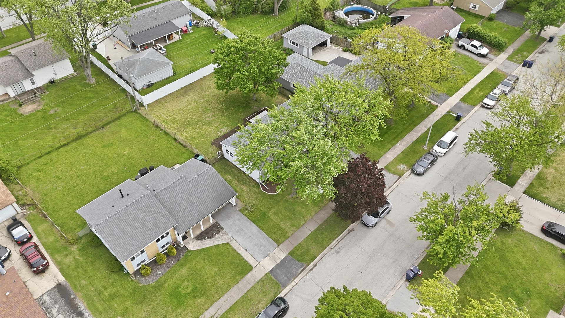 953 Dartmouth Avenue, Matteson, IL 60443