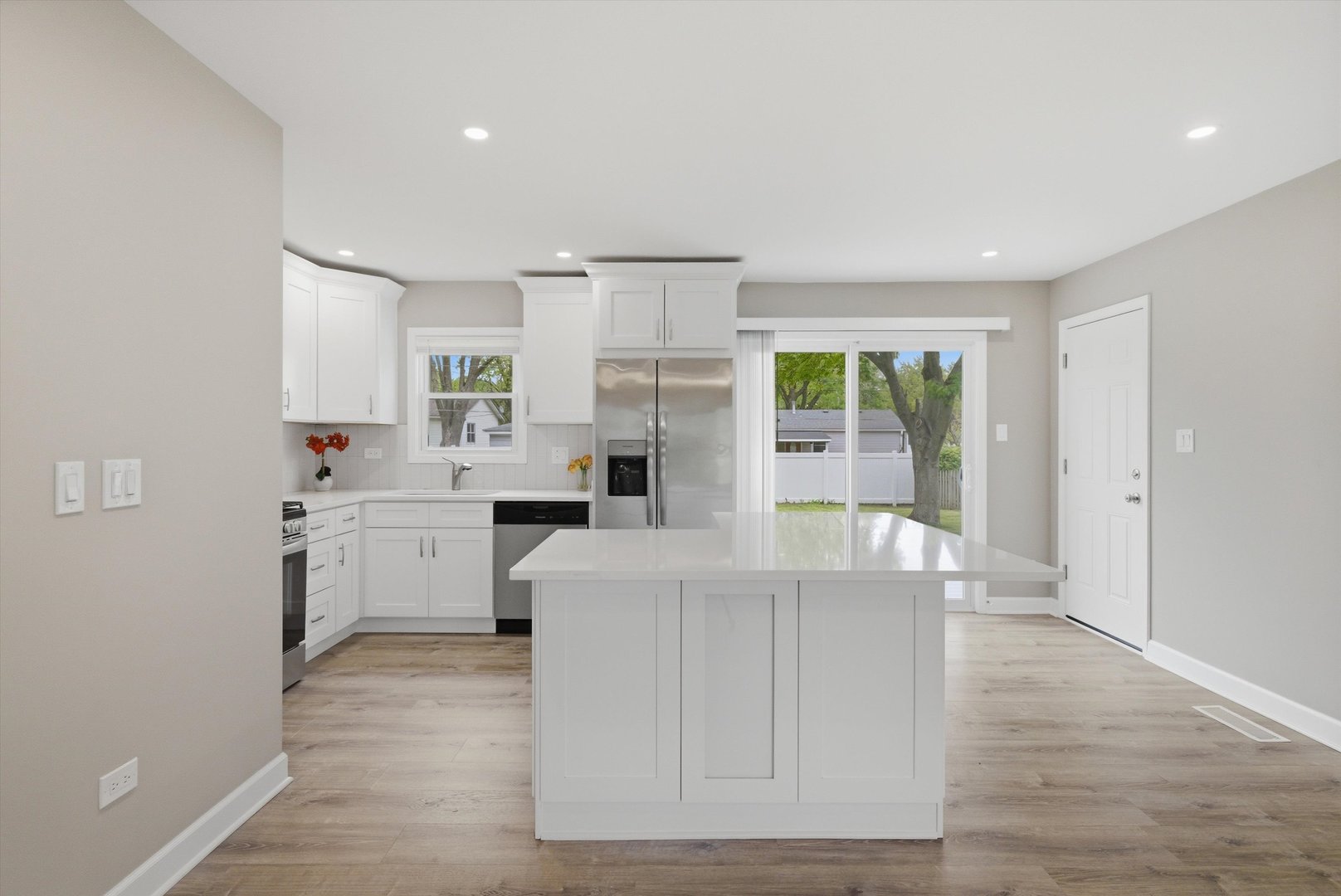 953 Dartmouth Avenue, Matteson, IL 60443