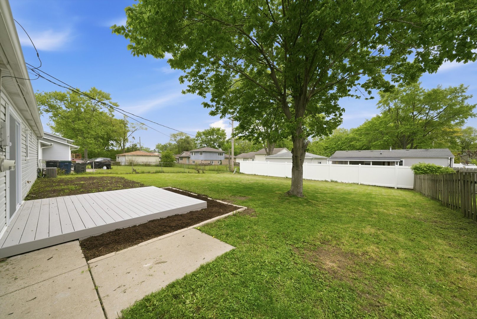 953 Dartmouth Avenue, Matteson, IL 60443