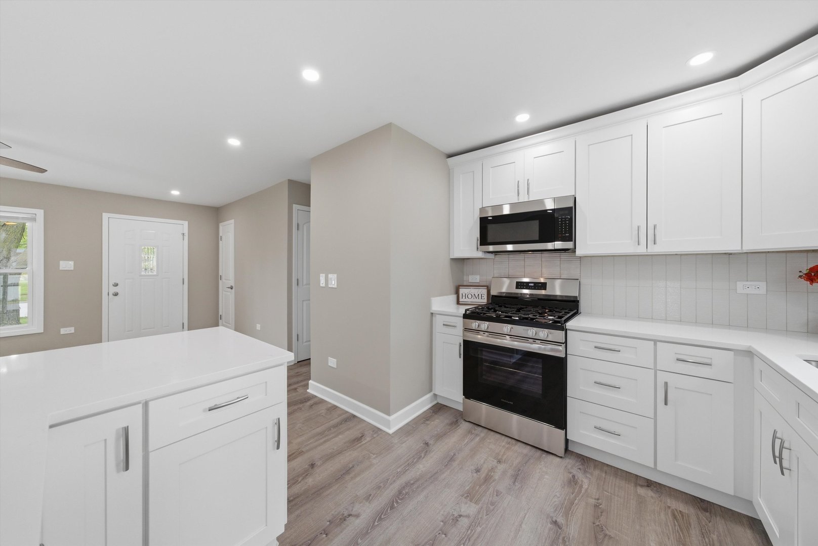 953 Dartmouth Avenue, Matteson, IL 60443