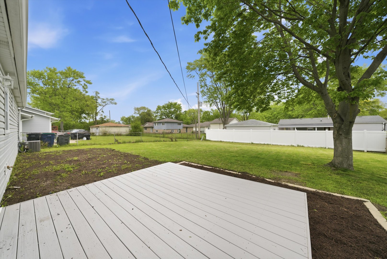 953 Dartmouth Avenue, Matteson, IL 60443