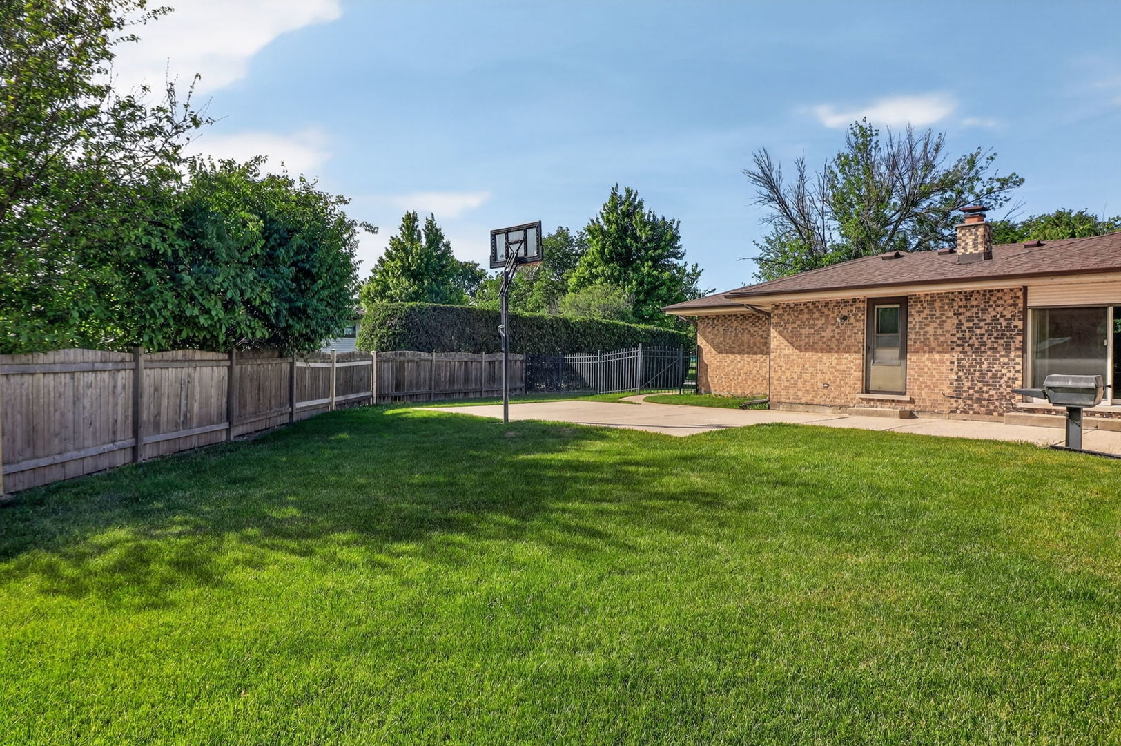 Downers Grove, IL 60516