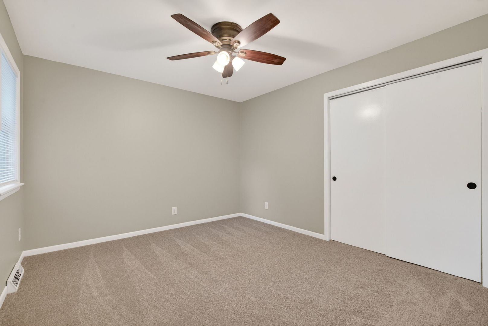 25228 W Buell Street, Channahon, IL 60410