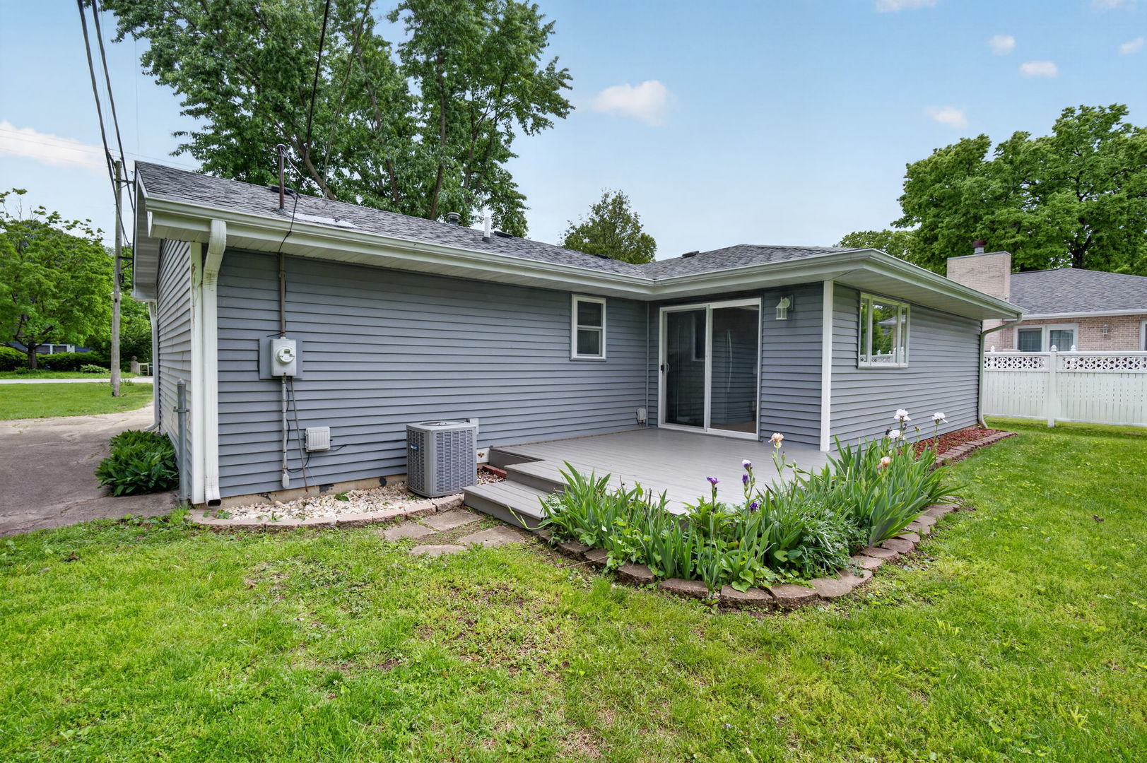 25228 W Buell Street, Channahon, IL 60410